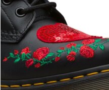 Dr. Martens 8 Eye 1460 Pascal Hearts Black Red Softy T